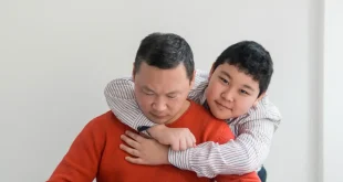 10 Ucapan Individu yang Dibesarkan oleh Orang Tua Strict di Masa Kecil Menurut Psikologi: Apa yang Mereka Katakan?