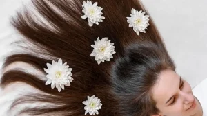 5 Cara Sederhana Membuat Rambut Tetap Wangi dan Segar Saat Cuaca Panas