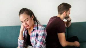 8 Alasan Mengapa Hubungan yang Bahagia Bisa Terasa Membosankan bagi Beberapa Pasangan