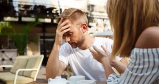 8 Alasan Mengapa Pria Menjauh dari Pasangan Saat Sedang Mengalami Kesulitan Menurut Psikologi