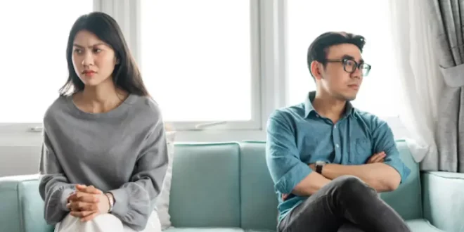 8 Alasan Mengapa Sebagian Orang Tetap Bertahan dalam Hubungan yang Kerap Menyakiti Dirinya Menurut Psikologi