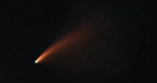 Ahli Astronomi Membuka Rahasia Meteor Superterang: Asal-usul Fenomena yang Menggegerkan Langit Jogja dan Cirebon