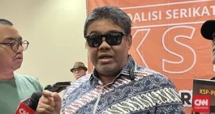 Aksi Buruh di Depan Kantor Tiktok-Tokopedia: Memastikan Hak Karyawan Terlindungi