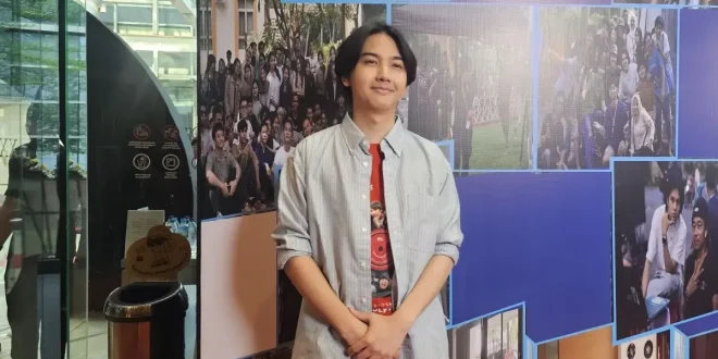 Ari Irham Jajal Karakter Rebel di Film Takkan Kubiarkan Kau Menangis: Kebahagiaan dan Kesedihan