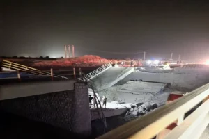 AS Mengebom Bandara dan Jembatan Iran, Teheran: Dampak Luas ke Seluruh Wilayah Timur Tengah