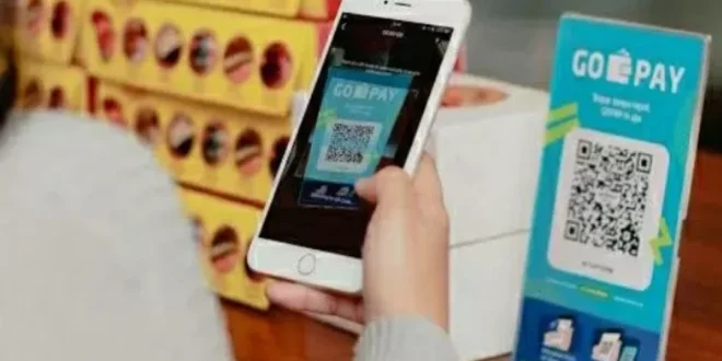 Bisnis Lebih Cepat Terhubung dengan Daftar QRIS Online Lewat GoPay Merchant