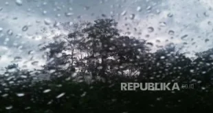 BMKG Hujan Lebat Berpotensi Guyur Sejumlah Wilayah Indonesia: Siapkan Diri Anda!