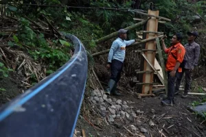 BNPB Pulihkan Akses Air Bersih di Merapi dengan Pipanisasi Sepanjang 30 Km