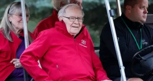 Buffett: Perlombaan AI Mengubah Strategi Investasi Raksasa Teknologi