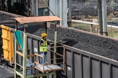 Bukit Asam Capai Produksi Batu Bara 19,45 Juta Ton pada Semester I-2026