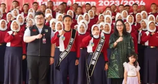 Bupati Kediri Mendorong Siswa SMA Dharma Wanita 1 Pare untuk Fokus Belajar dan Raih Prestasi