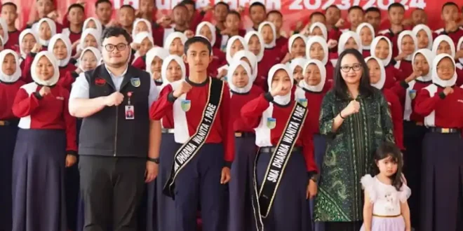 Bupati Kediri Mendorong Siswa SMA Dharma Wanita 1 Pare untuk Fokus Belajar dan Raih Prestasi