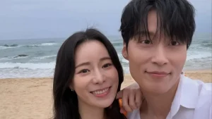 Cast dan Staf My Royal Nemesis Tumpah Hati di Vietnam, Rayakan Kesuksesan Drama Bersama