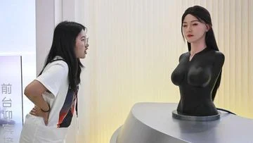 China Jual Robot Humanoid Buat Jadi Obat Kesepian, Mungkinkah Masa Depan Baru?