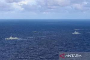 China-Rusia Gelar Latihan Tembak di ZEE Jepang, Tokyo Siaga
