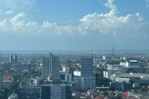 Cuaca di Indonesia: Mayoritas Kota Besar Diperkirakan Berawan pada Kamis