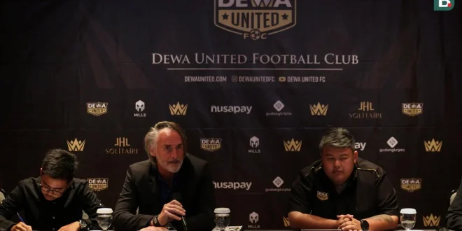 Dewa United Resmi Berpisah dengan Jan Olde Riekerink: Siapa Pengganti Eks Pelatih Timnas Indonesia?