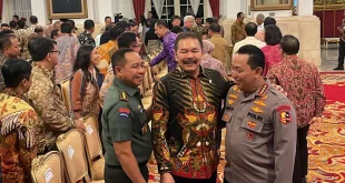 Di Hari Koperasi Prabowo Salami Jaksa Agung-Kapolri, Menjadi Sorotan Publik