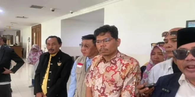 Diduga Langgar Etik, Ketua KPU RI Terlibat dalam Skandal Dokumen Ijazah Jokowi