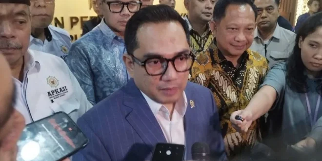DPR Minta Pemerintah Segera Salurkan DBH Atasi Masalah Gaji P3K
