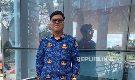 Drefiz Okrizhanaldi Jadi ASN di Kantor Kecamatan Ngabang, Bukti Lulusan UBSI Siap Berkontribusi