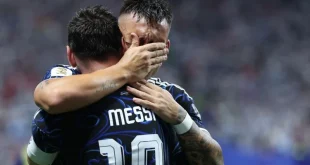 Dua gol larut antar Argentina sisihkan Inggris menuju final: Kemenangan Dramatis di Menit-Menit Akhir