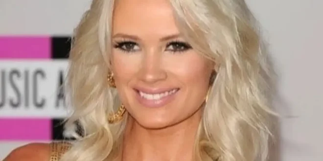 Dunia Musik Berduka: Penyanyi Lauren Bennett Meninggal Dunia di Usia 37 Tahun