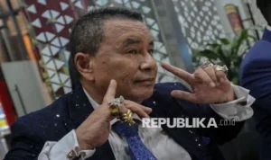 Eks Penyidik KPK Tanya-tanya Kenapa Hotman Paris Diberi Ruang Khusus Jumpa Pers oleh Kejaksaan