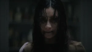 Evil Dead Burn: Semakin Mengejutkan dengan Gore yang Tumpah Ruah