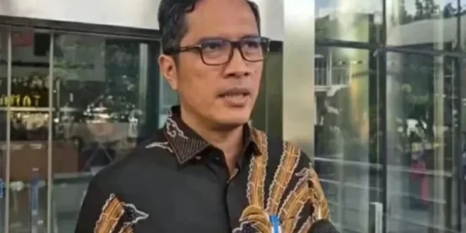 Febri Diansyah: Mantan Jubir KPK yang Kini Menjadi Pengacara Terkemuka