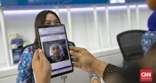 FOTO Warga Ramai-ramai Registrasi SIM Baru Pakai Verifikasi Wajah, Apa Yang Terjadi?