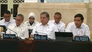 Gibran Tak Duduk di Samping Prabowo saat Sidang Kabinet Istana Faktor Teknis: Mengenal Dinamika Politik di Balik Posisi Duduk