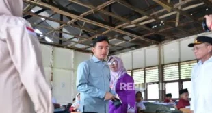 Guru SD 016 Serusa Terharu Komentarnya di Instagram Berwujud Dikunjungi Gibran, Mengubah Hidupnya