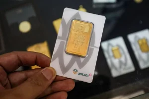 Harga Emas Antam Merosot, Bagaimana Reaksi Pasar?
