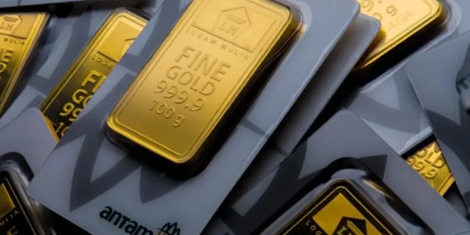 Harga Emas Antam Turun Rp15.000 per Gram, Apa Penyebabnya?