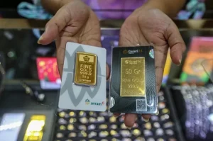 Harga Emas di Pegadaian 7 Juli Galeri24 dan UBS Kompak Naik Antam Stagnan: Analisis Terbaru