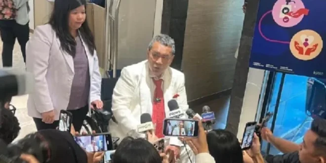 Hotman Paris Ungkap Eks Jampidsus Febrie Adriansyah Belum Ditahan: Politisi Tidak Beri Informasi yang Pasti