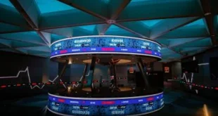 IHSG Sesi I Melemah, Saham Massal Menderita Hingga 5.864 Poin
