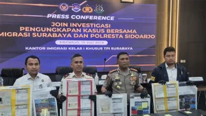 Imigrasi Surabaya Tangkap 15 WNA China-Vietnam, Polisi Dalami Dugaan Penyalahgunaan Data Pribadi