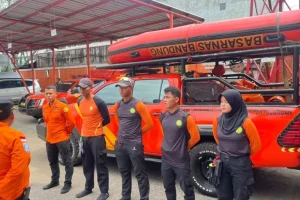 Insiden Perahu Bocor dan Tenggelam Seorang Pemancing Hilang di Waduk Saguling, Operasi Pencarian Dilakukan