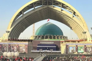 Iran Gelar Salat Jenazah untuk Khamenei dan Anggota Keluarganya yang Terbunuh oleh AS-Israel