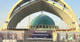 Iran Gelar Salat Jenazah untuk Khamenei dan Anggota Keluarganya yang Terbunuh oleh AS-Israel