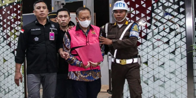 Jaksa Tetapkan 3 Tersangka Korupsi Ekspor Logam Tanah Jarang: Kasus yang Menggemparkan Industri