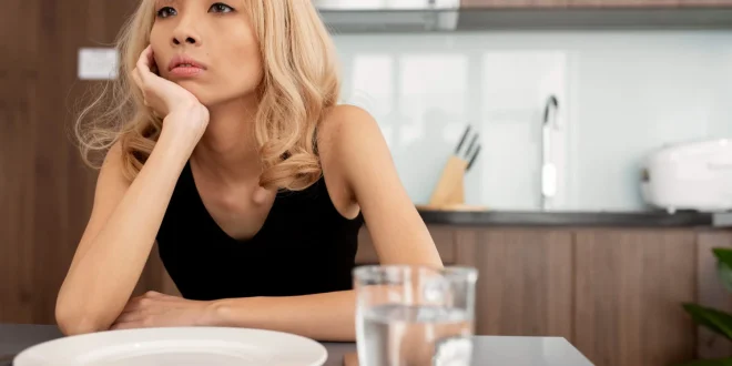 Jangan Sering Diabaikan Ini 6 Efek Samping Tidak Makan Malam, Apa Dampaknya Bagi Kesehatan?