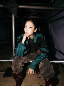 Jennie BLACKPINK Tampil Eksklusif di Mad Cool Festival Spanyol, Siapakah Cowok Misterius yang Bersama?