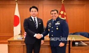 Kabaloghan dan Dirut PT PAL Bertemu Menhan Jepang untuk Meningkatkan Kerjasama Pertahanan