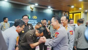 Kapolri Bertemu Jaksa Agung dan Panglima TNI, Wakil Ketua Komisi III DPR Sahroni Tegaskan Isu Keretakan Tidak Benar