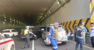 Kecelakaan Beruntun di Tol JORR Pasar Rebo: Empat Mobil Terlibat