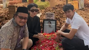 Kehilangan Besar, Artis Arie Nugroho dan Windy Wulandari Berduka atas Meninggalnya Yogi Rahmat
