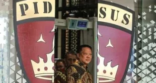 Kejagung Bantah Eks Jampidsus Febrie Umrah: Masih Berada di Indonesia